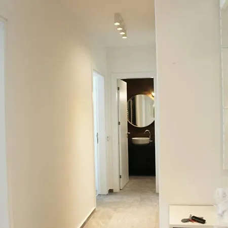 Preslav - Luxury Near A Metro Station * София