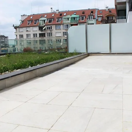 Апартаменты Preslav - Luxury Near A Metro Station *